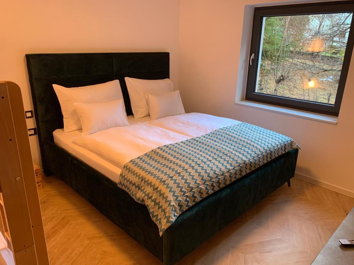 Pine Tree Holiday House Gozd Martuljek Exterior foto